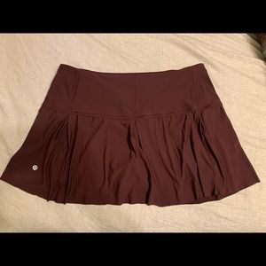 LuluLemon Maroon Skirt